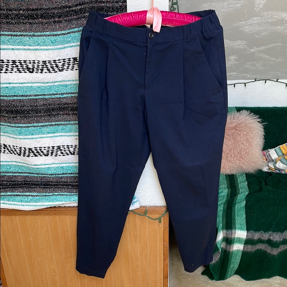 Uniqlo pleated travel pants dark blue size s